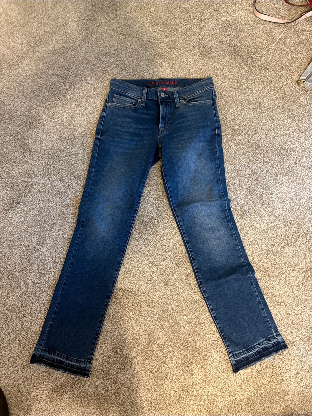 Lucky Brand Women's Straight Leg Jeans in Dark Blue Wash
